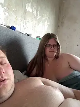 Stripchat Best live sex cam show of CurvyPaar2
