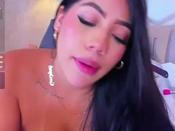Stripchat Live Sex Cam of sarahyessica