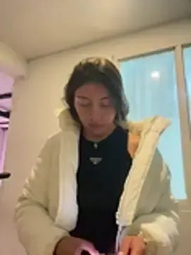 Stripchat Watch Live Sex Cams of Sara-cooper2