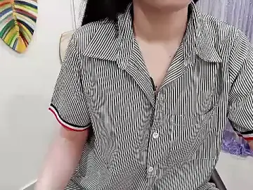 Stripchat Free Porn Cam of Ari-sweety