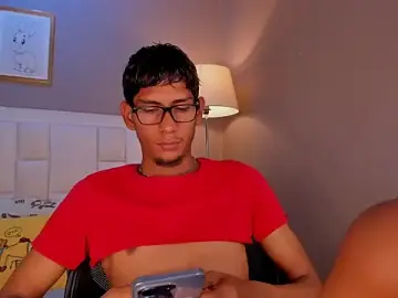 Stripchat Watch Live Sex Cams of Nick_Collins18