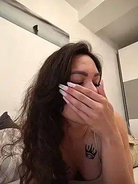 Stripchat Watch Live Sex Cams of SiennaLuxexx