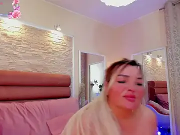Stripchat Live Porn of ArianaCroft
