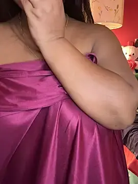 Stripchat Live Sex of mEhAK_________