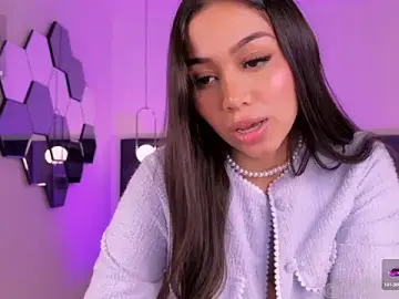 Stripchat Live Sex Cam of CelestePalmer_