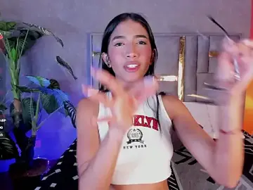 Stripchat Nude Webcam of Tyla_Ks