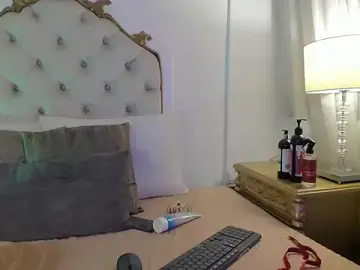 Stripchat Free Live Porn of scarlett_smith_3