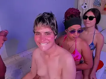 Stripchat Best Webcam of red_point_x