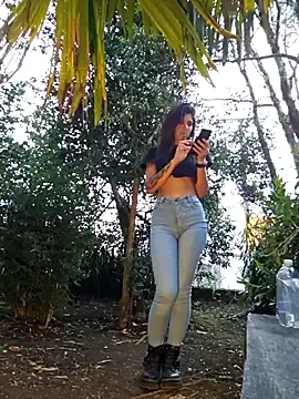 Stripchat Free Live Porn of Yuky_ta