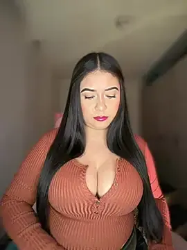 Stripchat Adult Webcam of cami_ortiz__