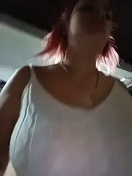 Stripchat Free Porn Cam of MariBelle1