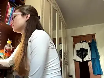Stripchat Sex Cam of UncaringArtery