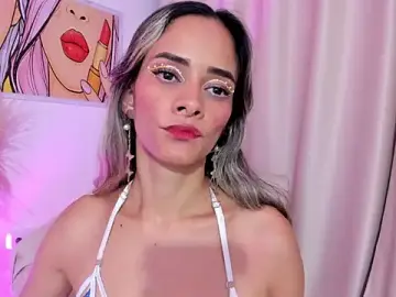 Stripchat Live Sex Cam of SkiinnyAna