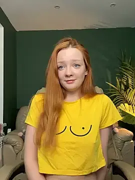 Stripchat Nude Webcam of Radiants_two