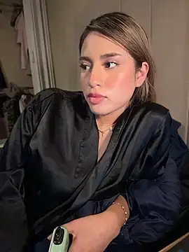 Stripchat Live Sex Cam of romyamo