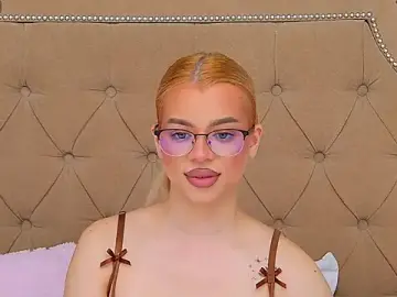 Stripchat Private Sex Chat of YasminnDoll