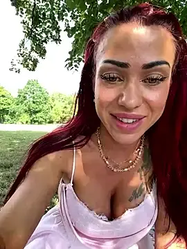 Stripchat Best live sex cam show of Just_Sophia_