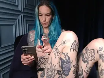Stripchat Best Webcam of RavenryderUK