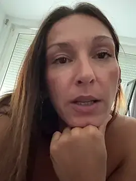 Stripchat Private Sex Chat of chiara-loveandlife