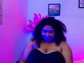 Stripchat Live Sex of Ayliinn_