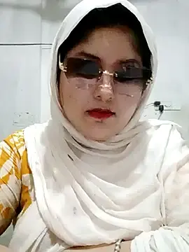 Stripchat Watch Live Sex Cams of Nusrat-N