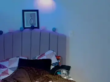 Stripchat Watch Live Sex Cams of Victoria-Moon