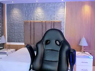 Stripchat Best live sex cam show of charlottewhitte