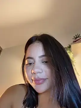 Stripchat Adult Webcam of Aryrosee