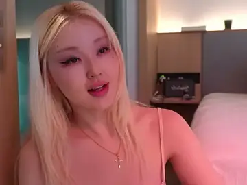 Stripchat Adult Video Chat of hyun_chia