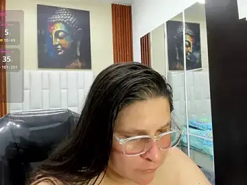 Stripchat Live Sex of katty_femdom