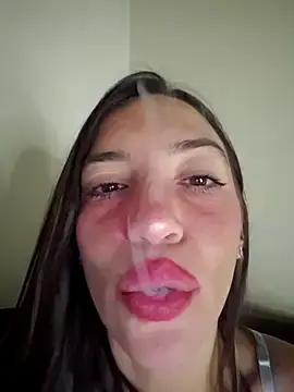 Stripchat Watch Live Sex Cams of loveuu-bae