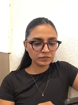Stripchat Free Live Porn of Gia_Mazzon