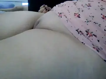 Stripchat Live Sex of NandaVaz