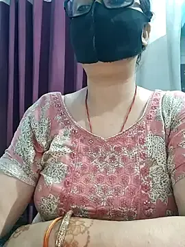 Stripchat Nude Webcam of Aishwaryaa_69