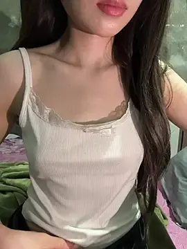 Stripchat Free Live Porn of Bella_sexy98