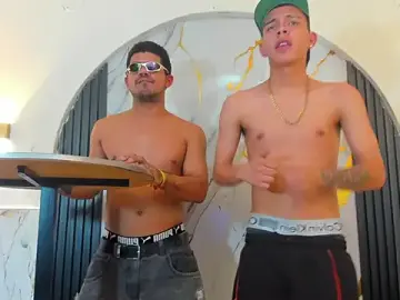 Stripchat Watch Live Sex Cams of Latins_on_fire