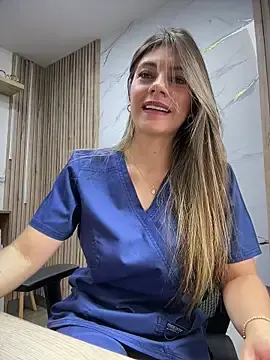Stripchat Free Porn Cam of alicee16