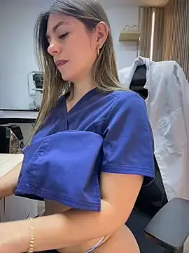 Stripchat Live Porn of alicee16