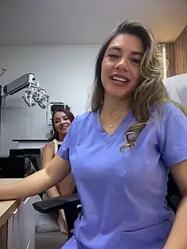 Stripchat Free Porn Cam of alicee16