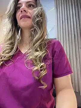Stripchat Free Live Porn of alicee16