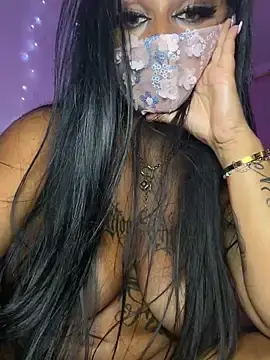 Stripchat Free Porn Cam of kamila_french