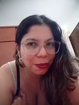 Stripchat Best Webcam of Carliina_Soussa