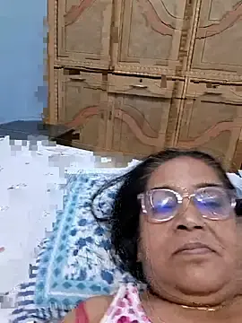 Stripchat Free Live Porn of Priya-696