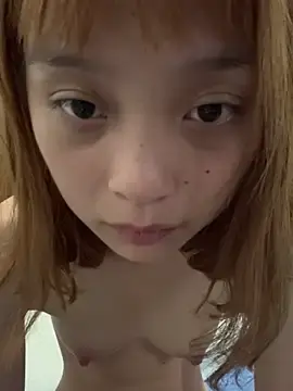 Stripchat Adult Webcam of yangyang520-18girl