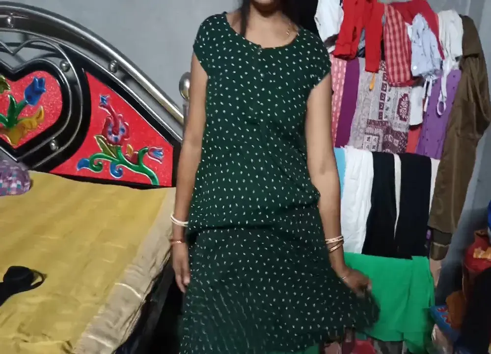 Desi-nisha01