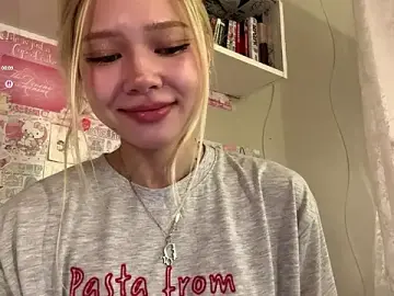 Stripchat Free Live Porn of LinaFloww