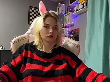 Stripchat Adult Webcam of NannoMi