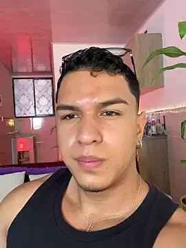 Stripchat Sex Chat of Taylor_John