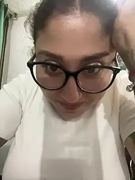 Stripchat Live Sex Cam of croftsmila