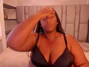 Stripchat Sex Cam of Kendra_Taylor_